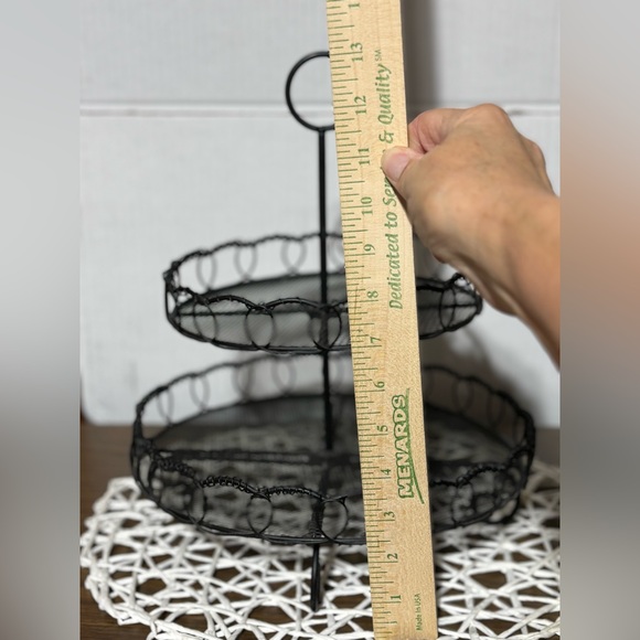 Unbranded black 2 tier wire fruit basket cupcake holder nut holder etc etc - Picture 8 of 8